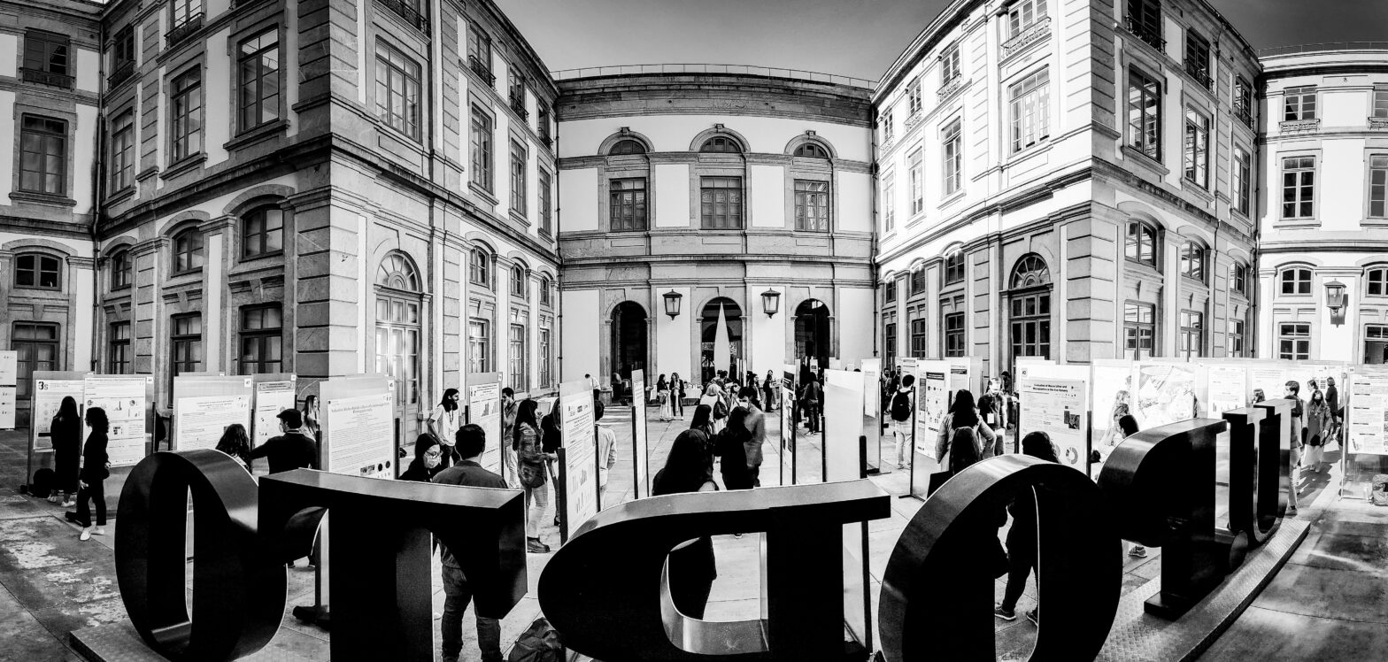 Central Rectory Courtyard with all posters and participants gathered